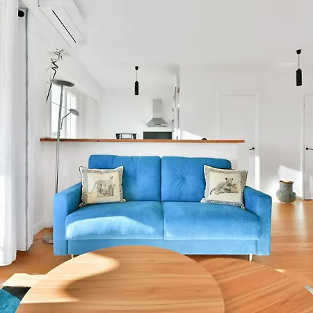 Διαμέρισμα Le Marine Vue Avec Joli Terrasse, Un Reve Pour Les Couples